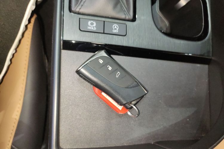 雷克萨斯ES 2023款 200 卓越版中控内饰7001