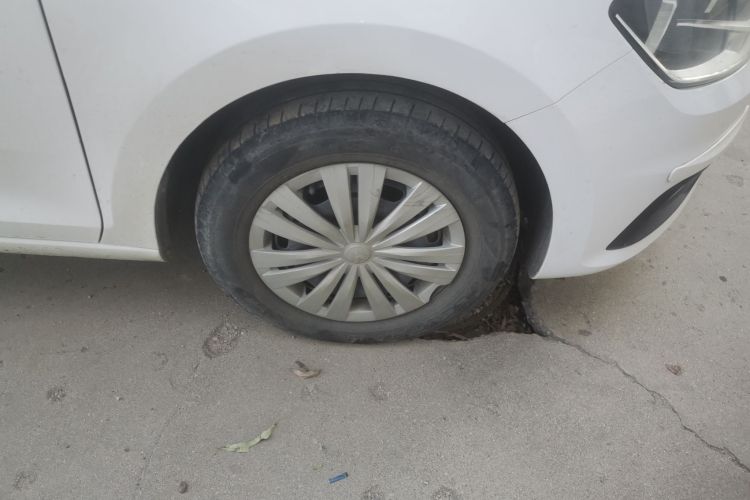 大众 桑塔纳 2021款 1.5L 手动风尚版车身外观10