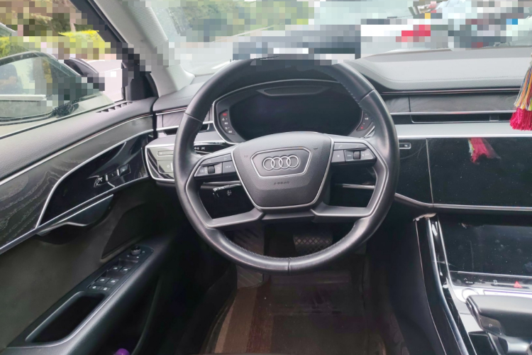 奥迪A8 2018款 A8L 55 TFSI quattro投放版精英型中控内饰13