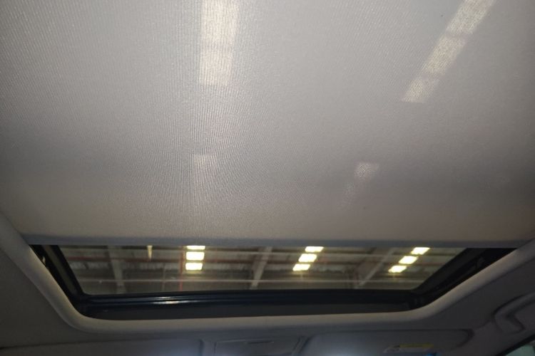 本田 杰德 2017款 210TURBO CVT豪华版 5座中控内饰22