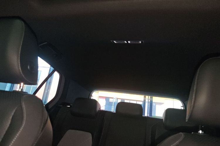 大众 高尔夫 2025款 300TSI R-Line中控内饰22