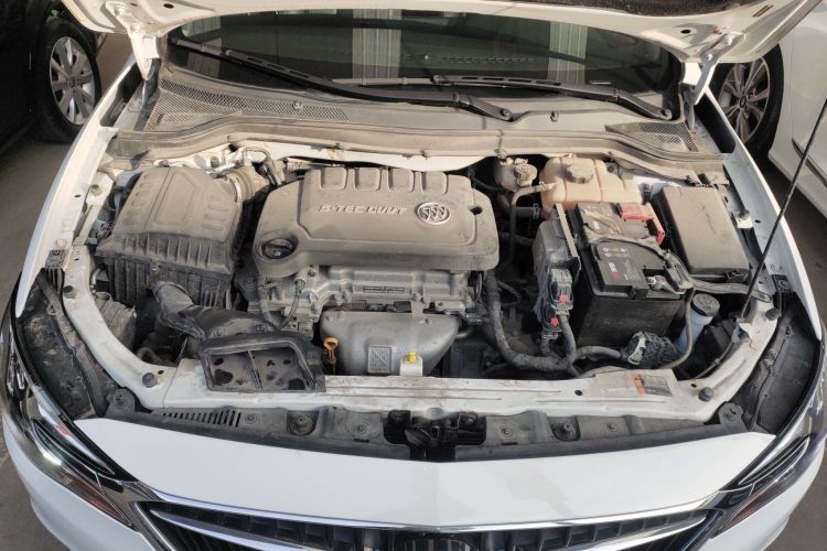 别克 英朗 2021款 改款 典范 1.5L 自动精英型机舱底盘24