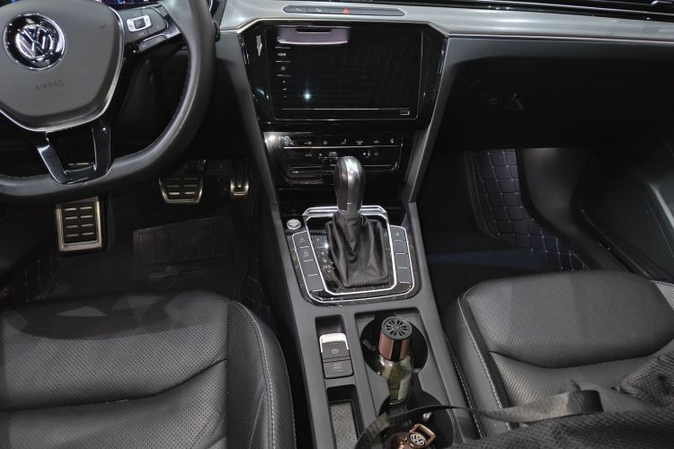 一汽-大众CC 2020款 330TSI 魅颜版 国VI中控内饰18