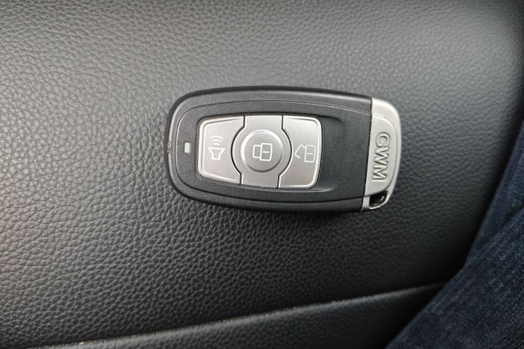 哈弗H6 2016款 升级版 1.5T 自动两驱精英型中控内饰7001