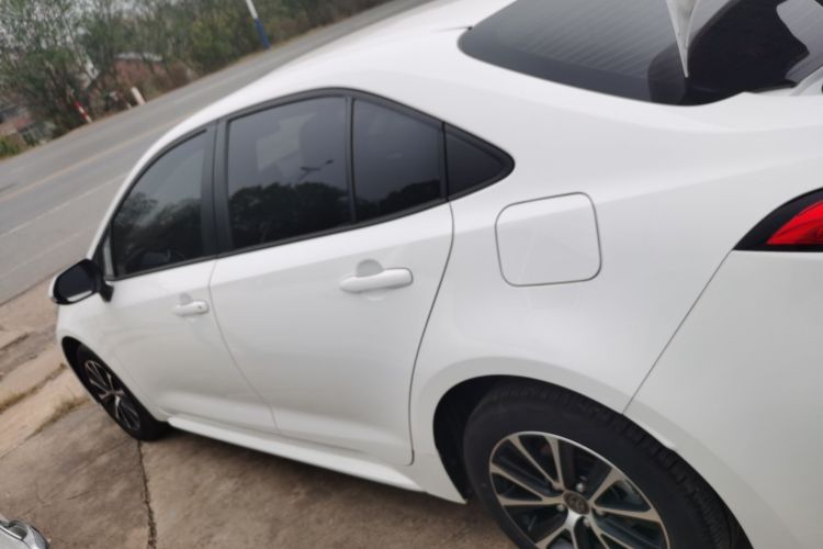 丰田 雷凌 2023款 185T CVT豪华版车身外观4