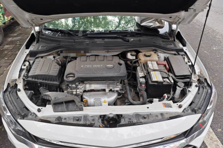 雪佛兰 科鲁泽 2022款 320 自动悦享天窗版局部细节24