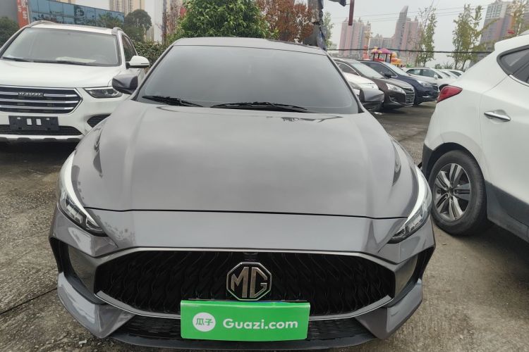 名爵 MG5 2023款 180DVVT 手动风尚版车身外观2