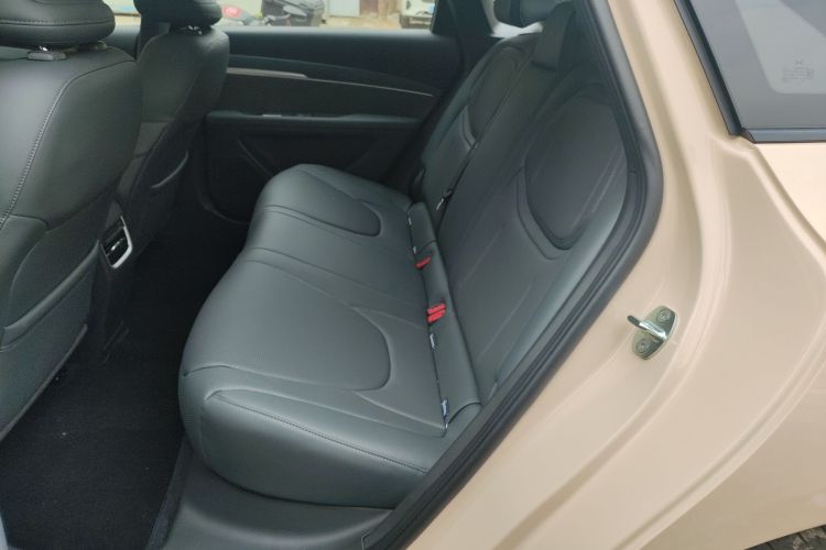 小鹏MONA M03 2024款 620 超长续航中控内饰7004