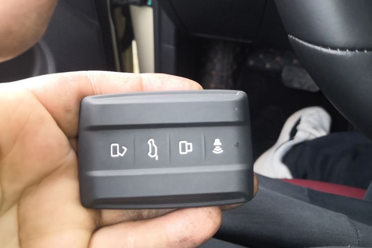 坦克300新能源 2025款 Hi4-T中控内饰7001