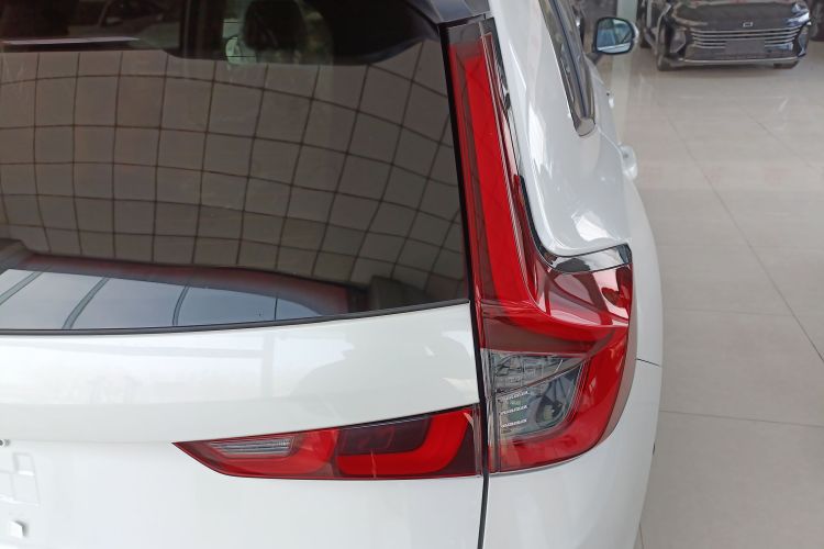 本田CR-V 2024款 240TURBO 两驱锋尚版 5座车身外观6006