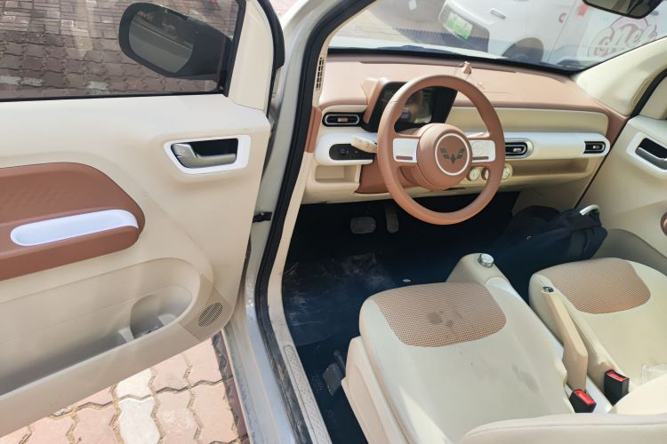 五菱汽车 宏光MINIEV 2024款 第三代 215km 青春版中控内饰7003