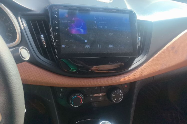 雪佛兰 科沃兹 2016款 1.5L 自动欣尚版中控内饰16