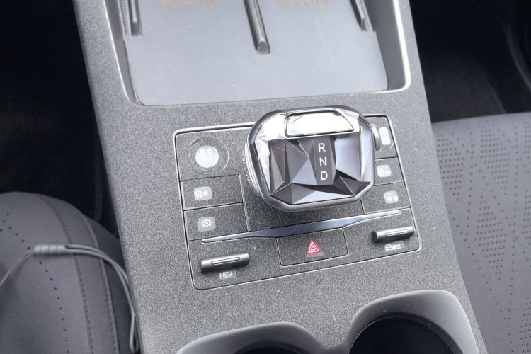 比亚迪 秦PLUS 2025款 DM-i 智驾版 55KM领先型中控内饰18