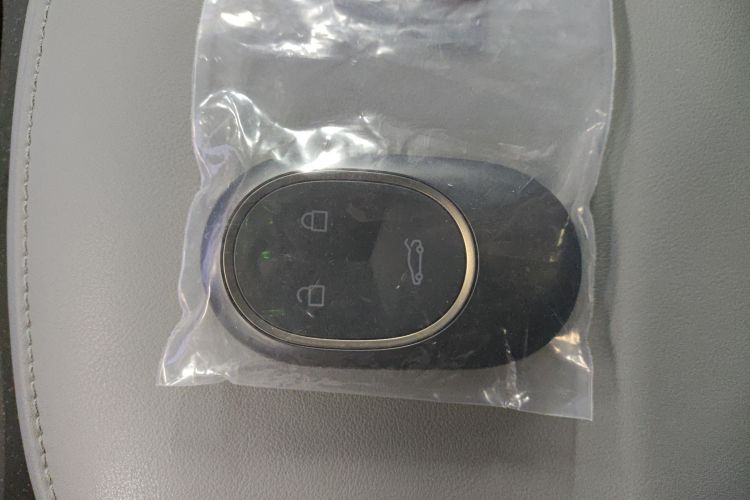 蔚来ET5 2022款 75kWh中控内饰11