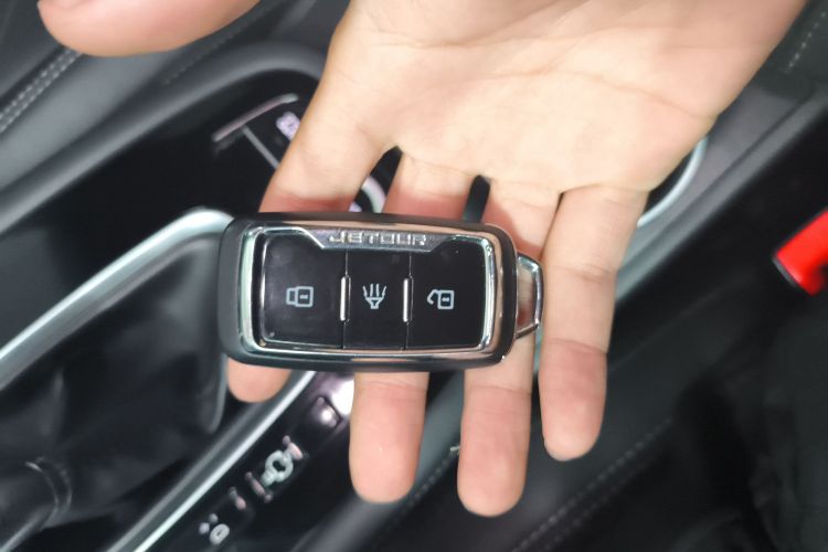 捷途X70 2019款 1.5T DCT悦行版中控内饰11