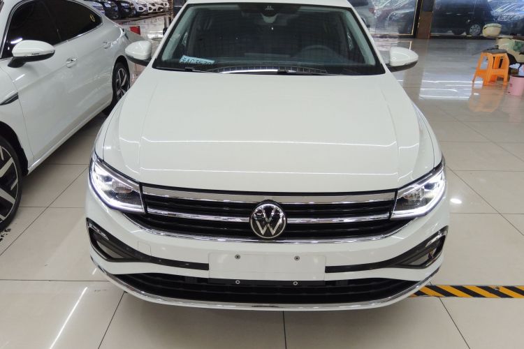 大众 宝来 2023款 300TSI DSG尊行版车身外观2