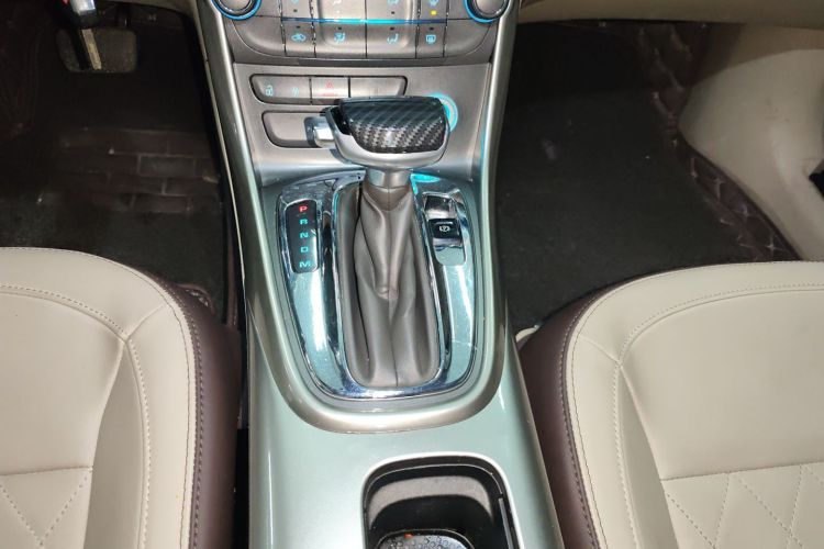 雪佛兰 迈锐宝 2014款 2.0L 自动舒适版局部细节18