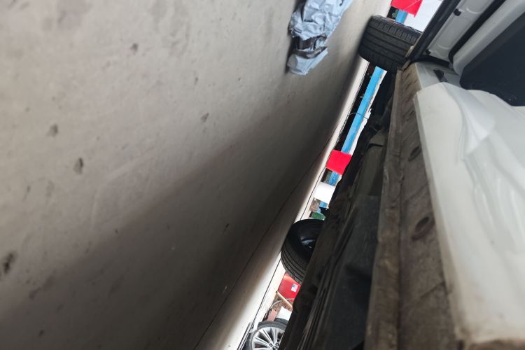 魏牌 VV7 2017款 2.0T 旗舰型局部细节9002