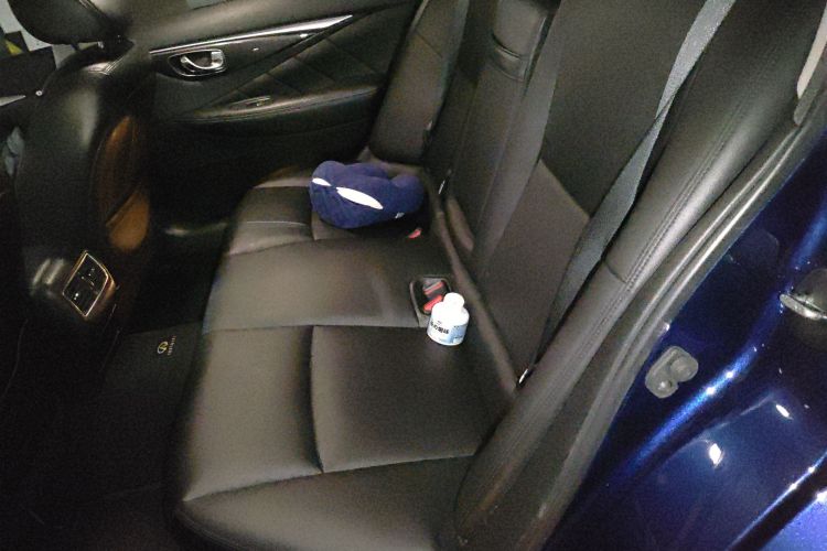 英菲尼迪Q50L 2016款 2.0T 舒适版中控内饰21