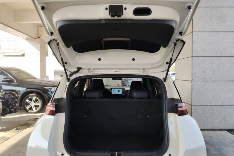 比亚迪 海鸥 2023款 自由版机舱底盘23