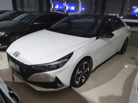现代 伊兰特 2022款 1.5L CVT GLX精英版
