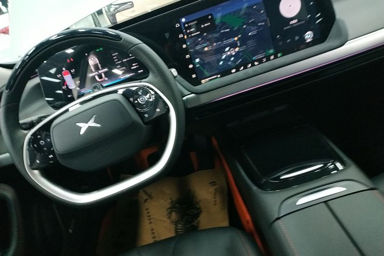 小鹏P7 2023款 480E中控内饰18