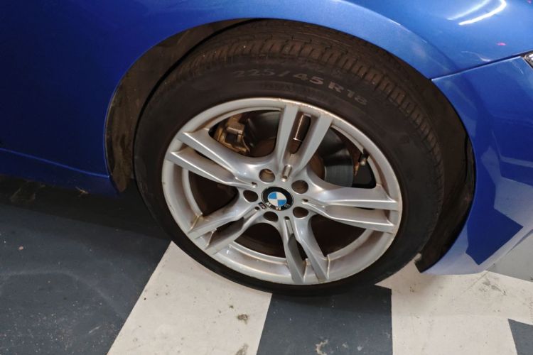 宝马3系 2018款 320Li 领先型M运动套装车身外观10