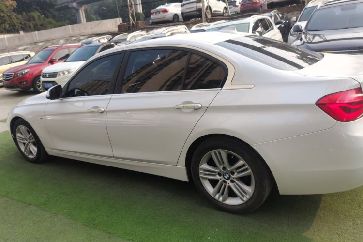 宝马3系 2018款 318Li车身外观4