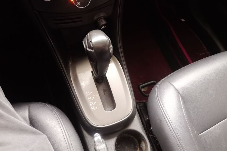 雪佛兰 创酷 2016款 1.4T 自动两驱舒适天窗版中控内饰18