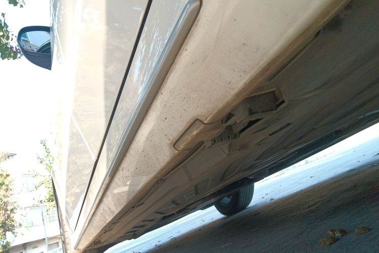 奔驰C级 2020款 C 260 L 运动版局部细节9002