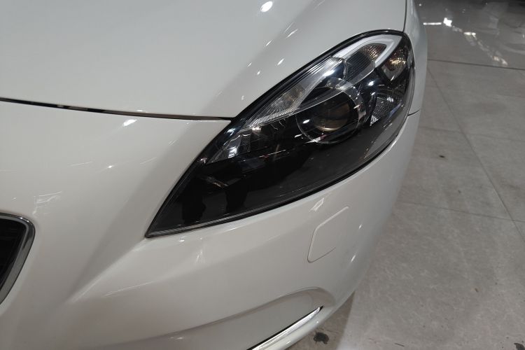 沃尔沃V40 2015款 1.6T 智逸版局部细节36