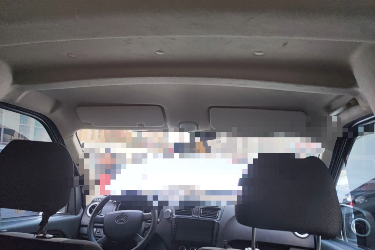 长安凯程 长安睿行M60 2023款 1.6L CNG舒适型客车6座中控内饰22