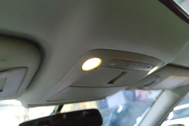 英菲尼迪Q50L 2016款 2.0T 进取版中控内饰22