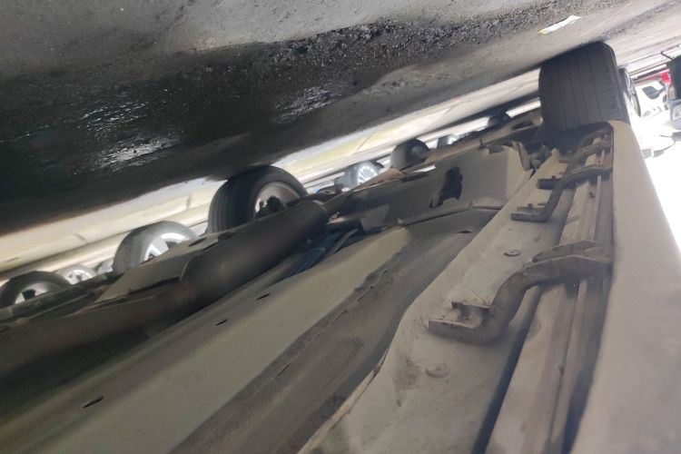 陆风X7 2016款 2.0T 全景尊贵版局部细节9001