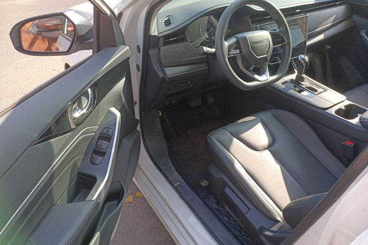 启辰D60 2021款 PLUS 1.6L XL CVT悦领版中控内饰20