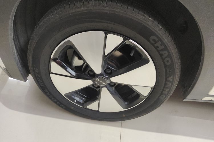 比亚迪 海豚 2023款 420km 时尚版车身外观6007