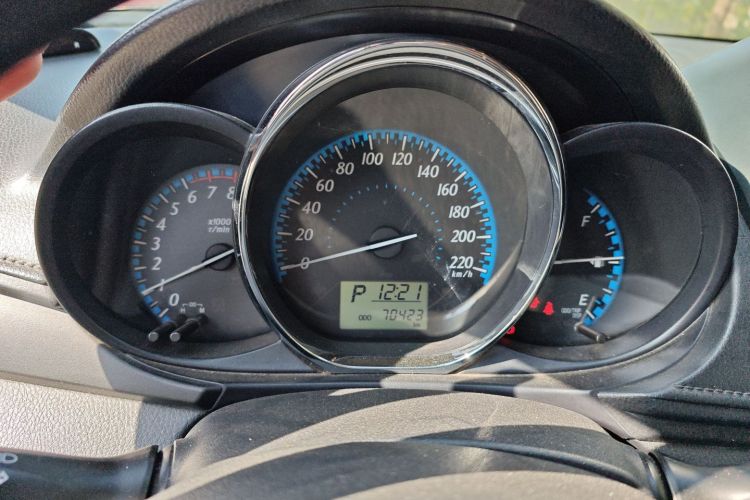 丰田 YARiS L 致炫 2016款 改款 1.5E CVT魅动版中控内饰14