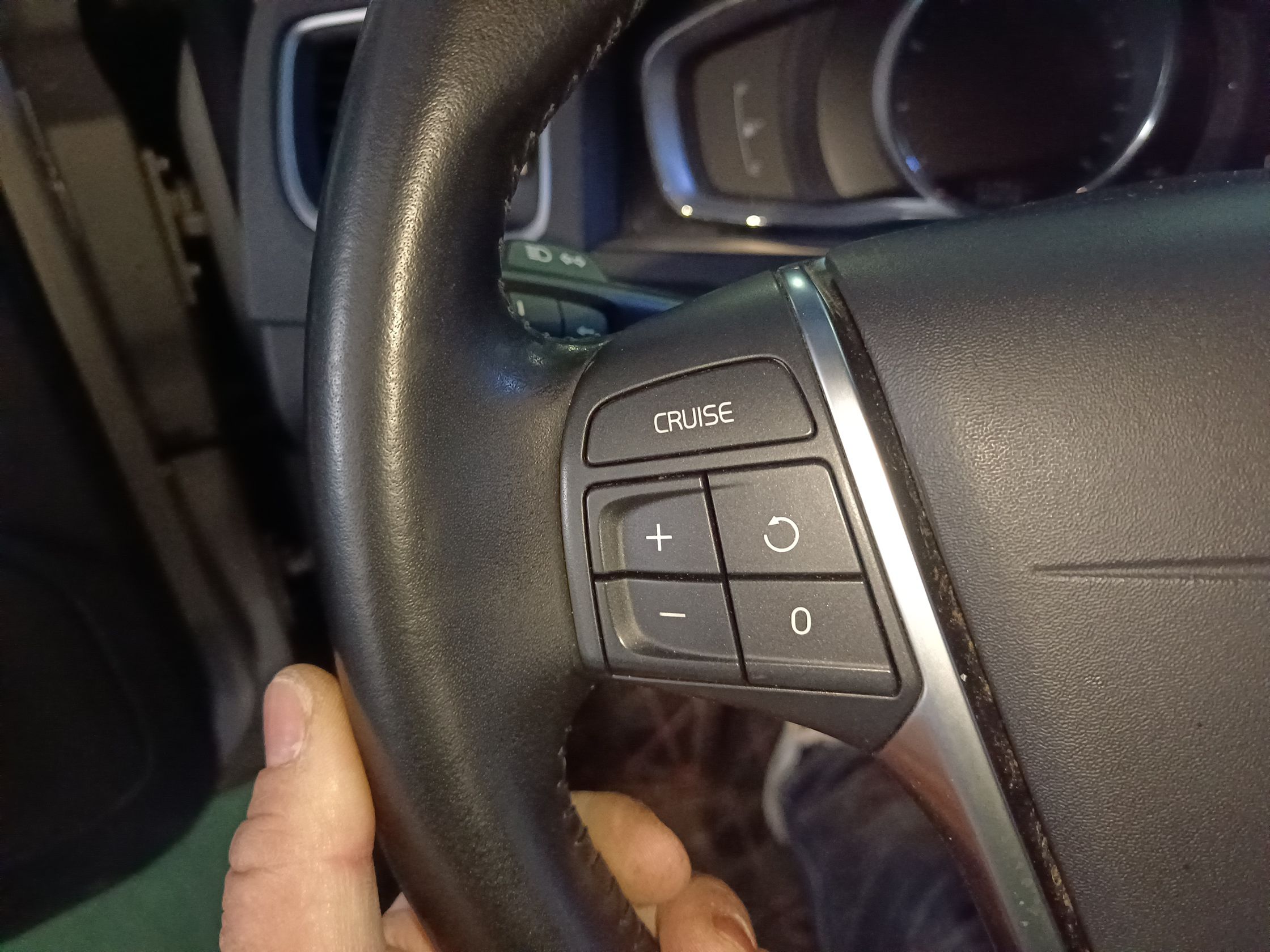 Износ руля: 磨损严重