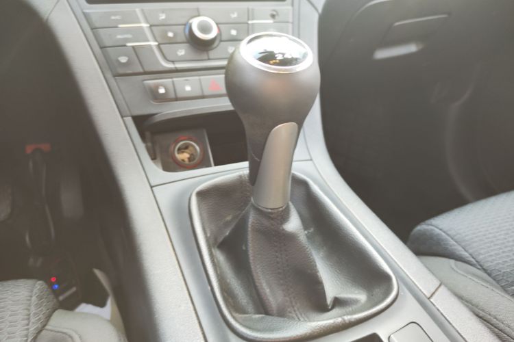 名爵 锐腾 2015款 1.5TGI 手动精英版局部细节18