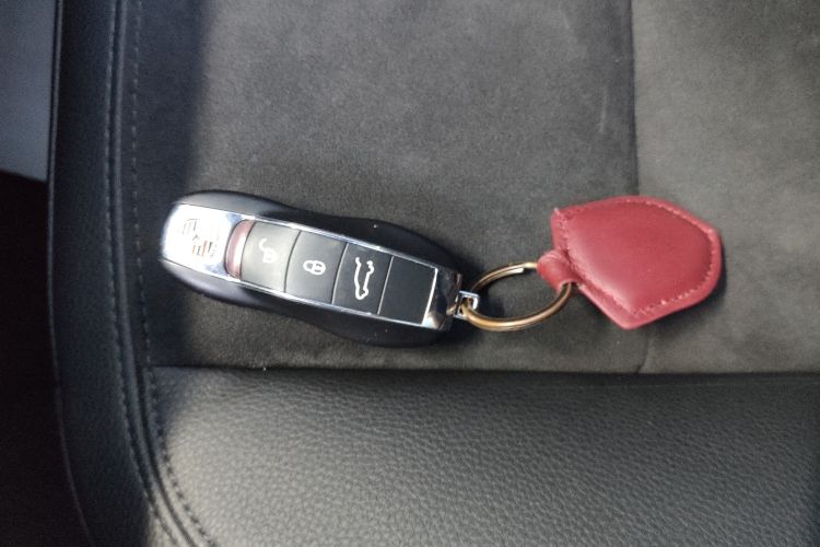 保时捷 2017款  Macan 2.0T中控内饰7001