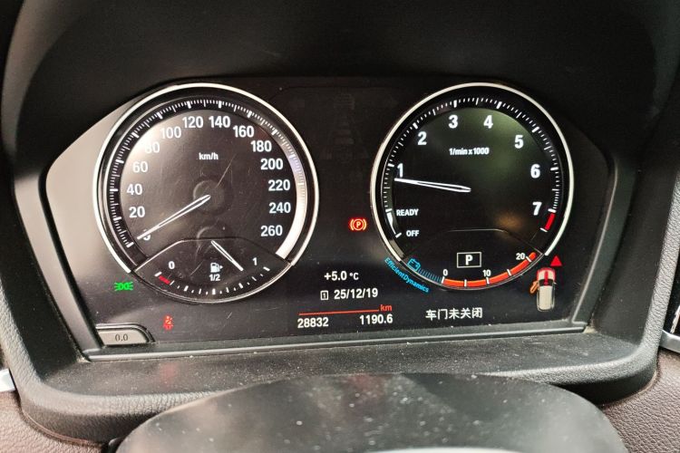 宝马X1 2022款 sDrive25Li 领先型中控内饰14