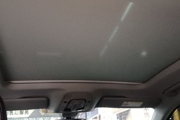 奥迪Q5L 2022款 改款 40T 豪华动感型中控内饰22