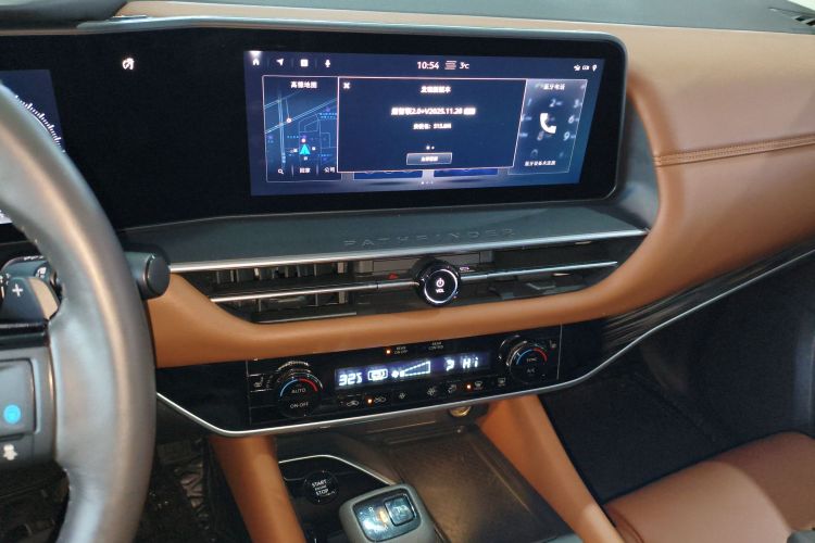 日产 探陆 2024款 380VC-TURBO 四驱智驾版 6座中控内饰16