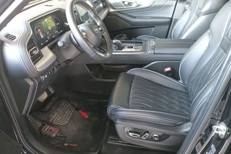 广汽传祺 传祺GS8 2022款 领航系列 2.0TGDI 四驱豪华智联版（七座）局部细节19