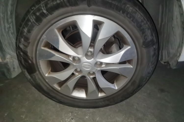 陆风X5 2016款 Plus 1.5T CVT创领版车身外观6007