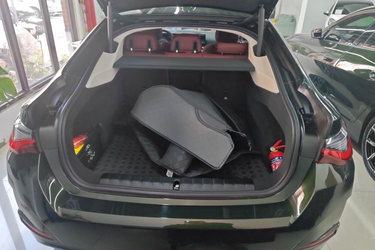 宝马4系 2023款 425i Gran Coupe M运动套装局部细节23