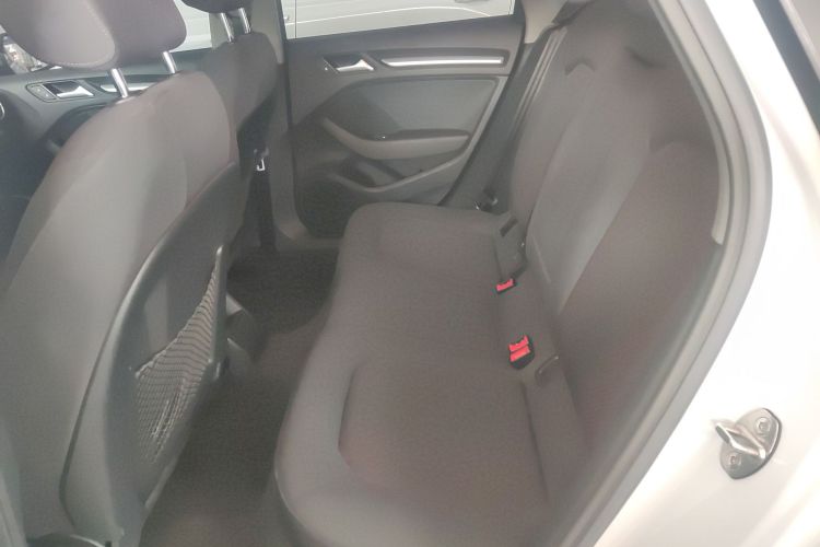 奥迪A3 2020款 改款 Sportback 35 TFSI 进取型 国VI中控内饰7004