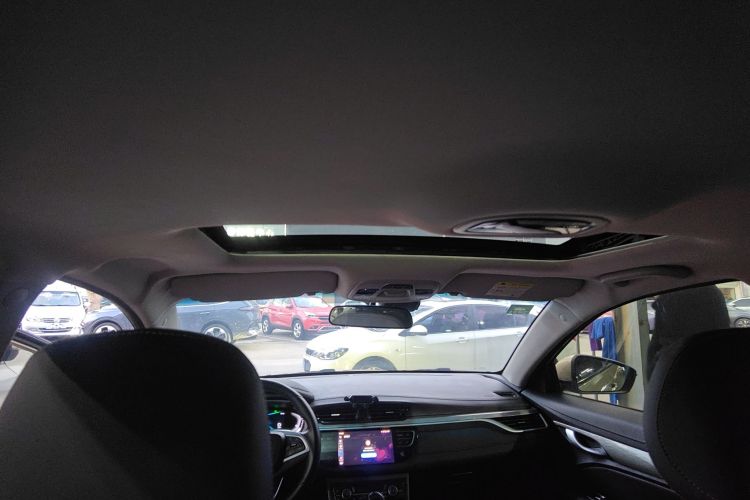 吉利汽车 帝豪 2019款 领军版 1.5L CVT向上互联型 国VI局部细节22