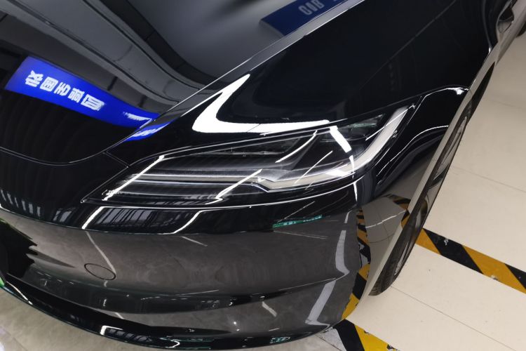 特斯拉 Model 3 2023款 后轮驱动版局部细节36