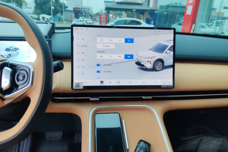 吉利银河 银河星舰7 EM-i 2025款 120km 领航版中控内饰16